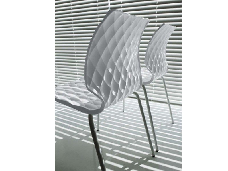SEDIA MOD. UNI PER ESTERNO FUSTO VERNICIATO BIANCO O NERO