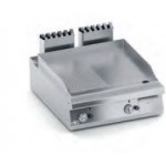 FRY TOP A GAS PIASTRA 1/2 LISCIA 1/2 RIGATA DA BANCO SERIE 90 SOLUTION K4GFRS10TT